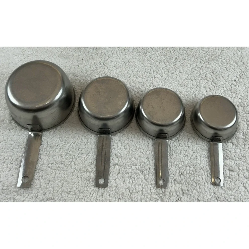 4 Vintage Stainless Measuring Cups (1 Cup,1/2 Cup,1/3 Cup,1/4 Cup) Unbranded EUC